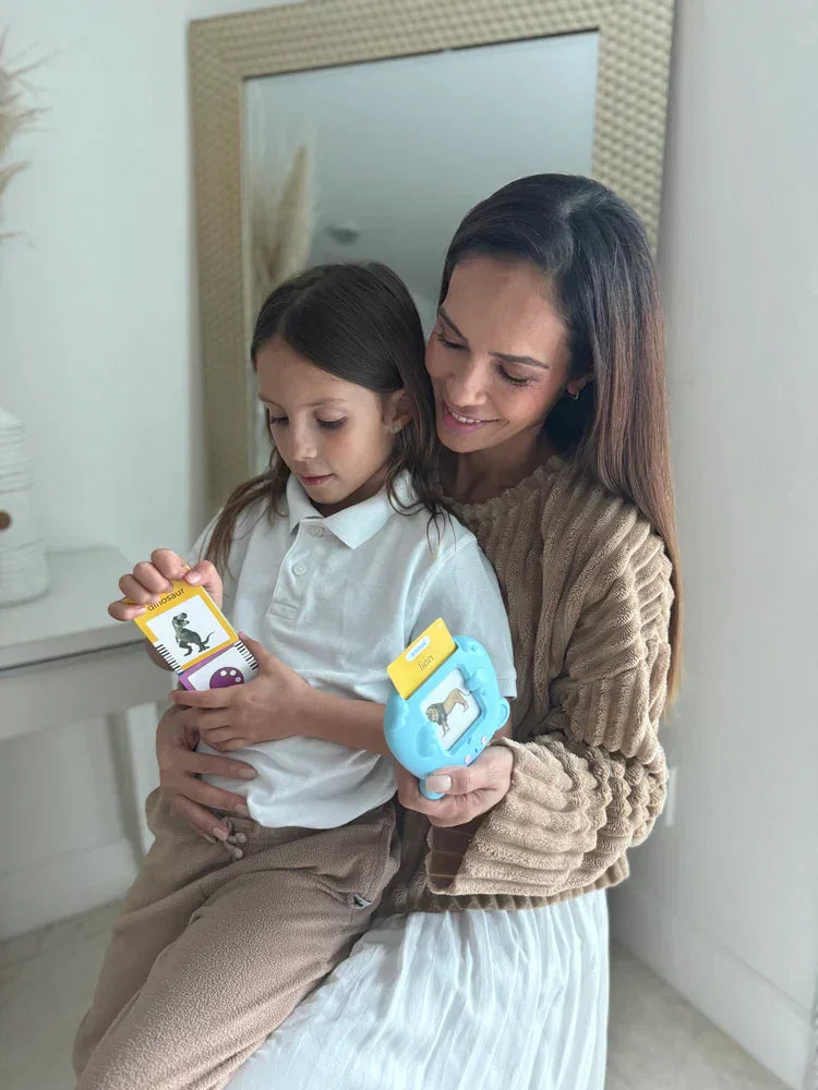 KinderSpeech beszédfejlesztő játék használata anyával, interaktív gyerekfejlesztés otthon