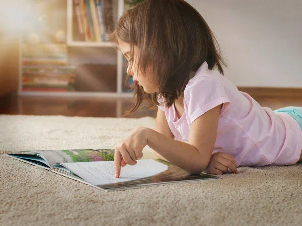 KinderSpeech beszédfejlesztő játék, interaktív oktatás és gyerekfejlesztés könyvvel